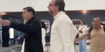INCREPAN A NOROÑA EN EL AICM; RESPONDE TRAS REGRESAR DE NAYARIT