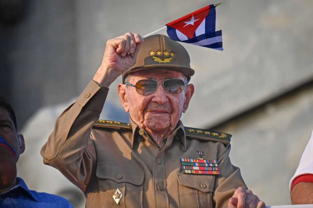 Florida emite orden de arresto sin fianza contra Raúl Castro por derribo de avionetas de Hermanos al Rescate en 1996