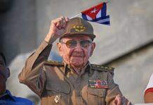 Florida emite orden de arresto sin fianza contra Raúl Castro por derribo de avionetas de Hermanos al Rescate en 1996