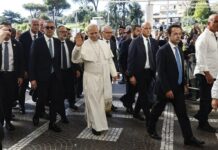 El papa León XIV fue operado en Roma y le confirmaron un adenocarcinoma pulmonar