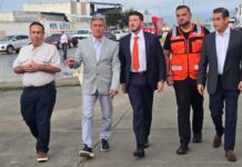 Samuel García acusa rezagos del gobierno anterior y dice haber incorporado 4,300 camiones